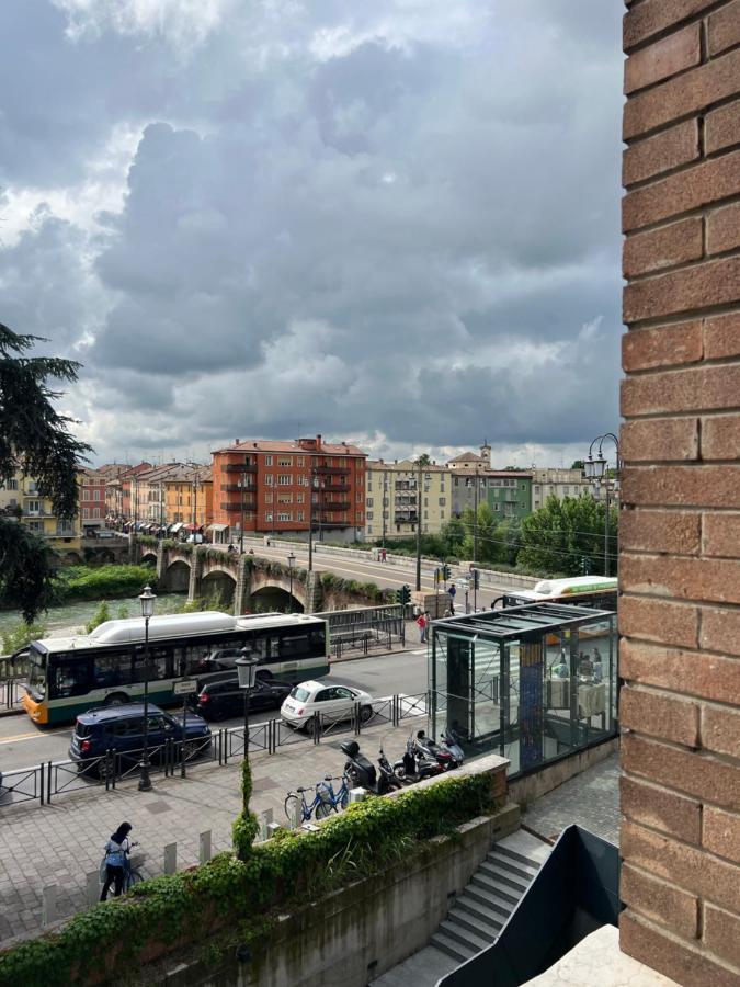 B&B Margherita Di Parma Bagian luar foto