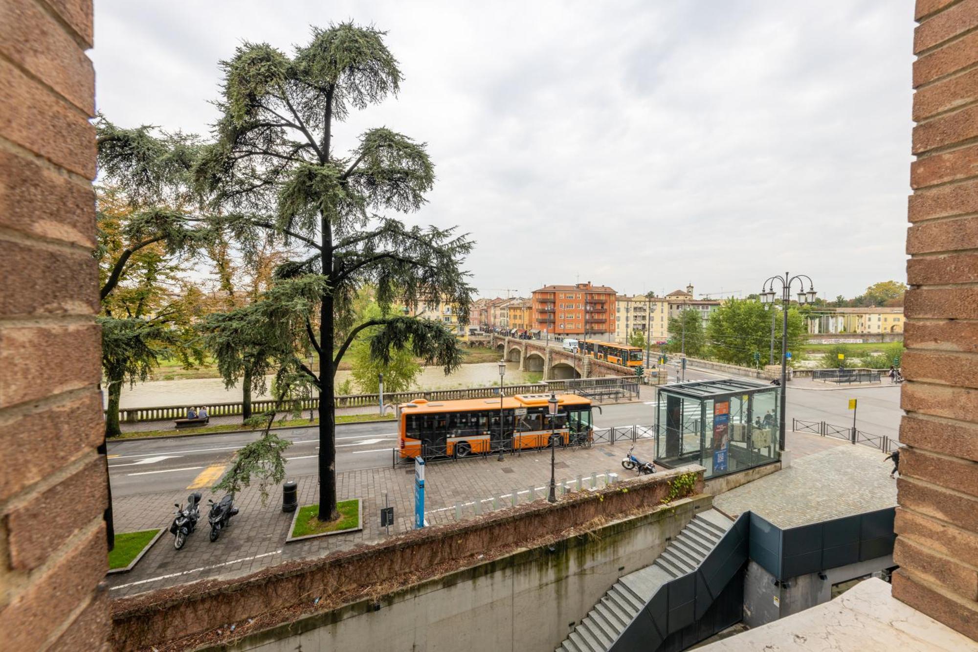 B&B Margherita Di Parma Bagian luar foto